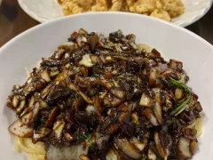 다들 맛점하세요~~ 간짜장에 탕수육 갑니다